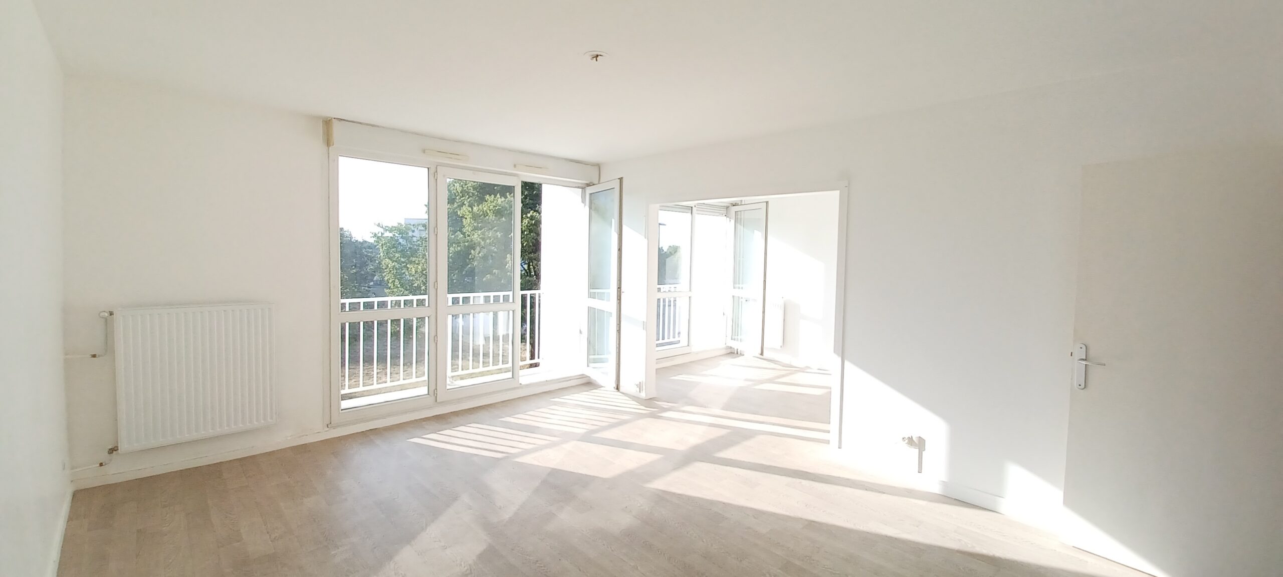 PORT NEUF - 5 RUE DE LA VENDEE - LA ROCHELLE - APPARTEMENT LOGT 8 - T2 - 3ème ETAGE