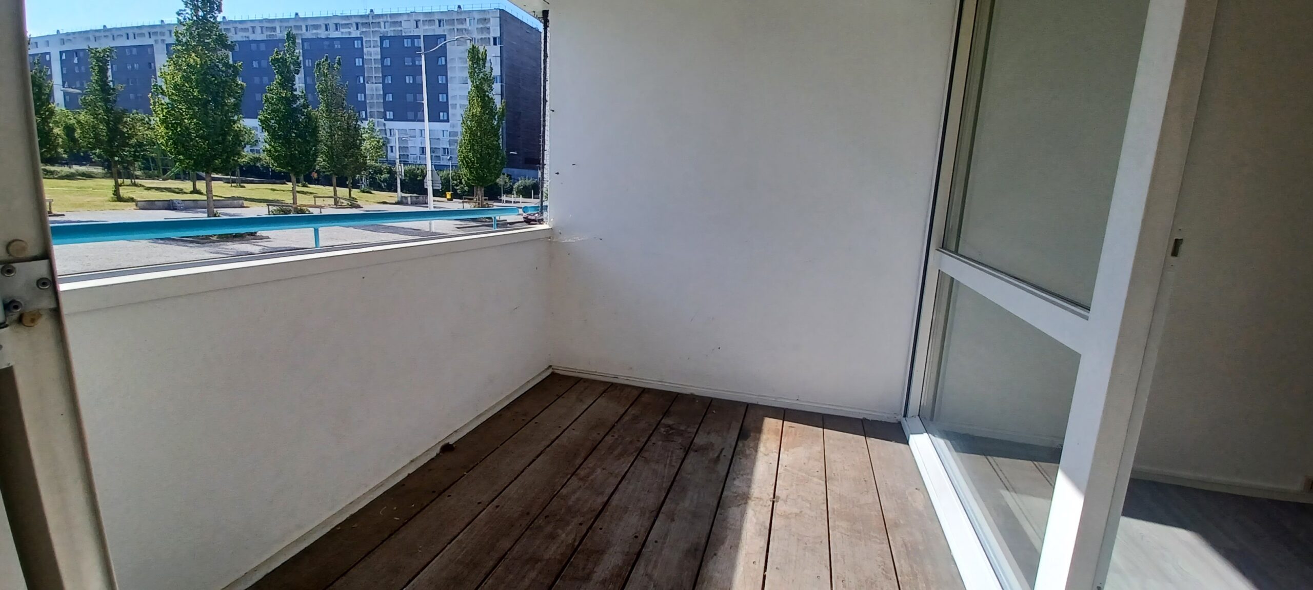 MIREUIL - 5 RUE CHARLES LEBRUN - LA ROCHELLE - APPARTEMENT LOGT 1 - T3 - 1er ETAGE